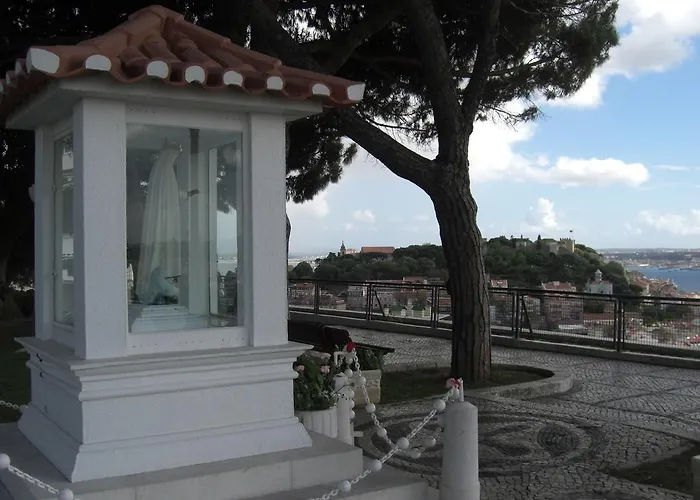 Vintage Star Of Graca - Center