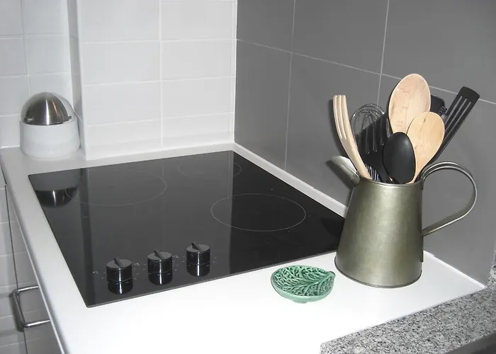 Vintage Star Of Graca - Center * Lisboa